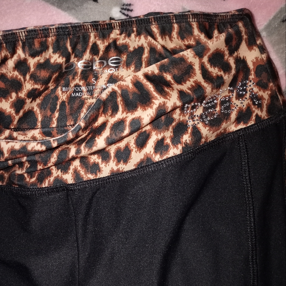 Bebe sport athletic leggings leopard animal print size small